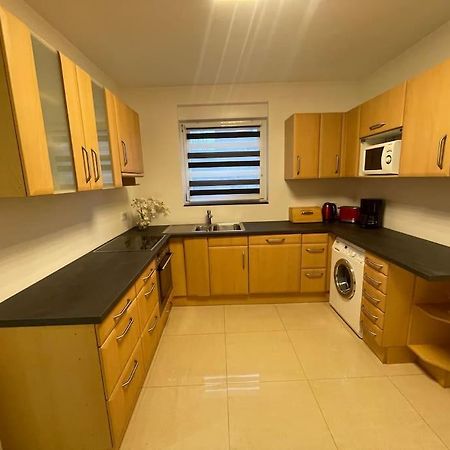 Exklusive Flughafen-Messe Apartment Naehe Duesseldorf 뒤스부르크 외부 사진